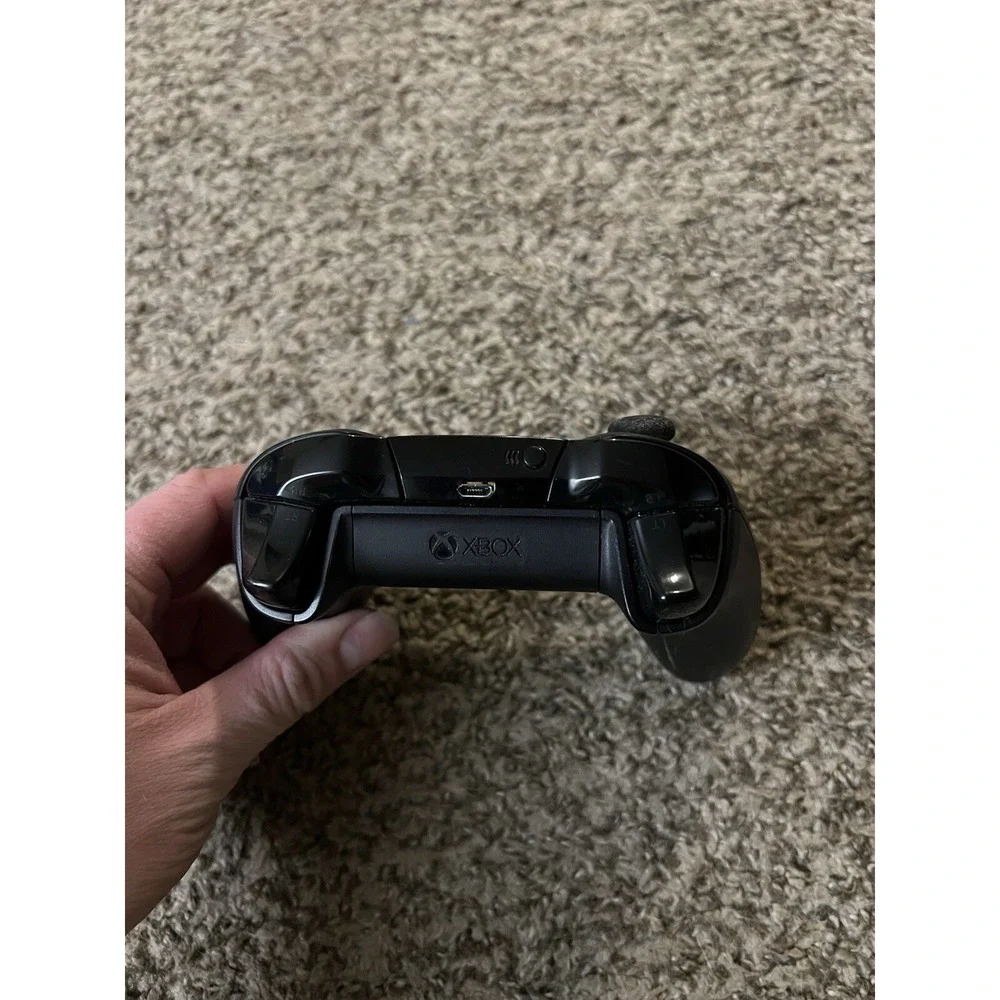 Microsoft Xbox One Wireless Controller Day One 2013 Edition Black‎ Model 1537